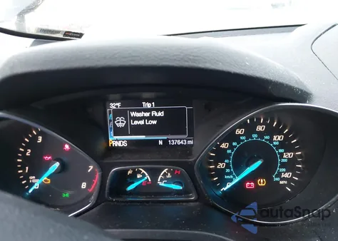 2016 Ford Escape Se z USA, uszkodzony, nr VIN 1FMCU9G90GUB12421